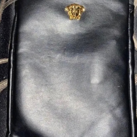 Versace zip case - Picture 4 of 4